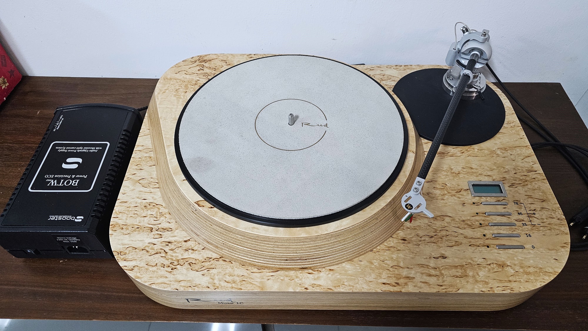 Reed Muse 1C Turntable with 1H 12