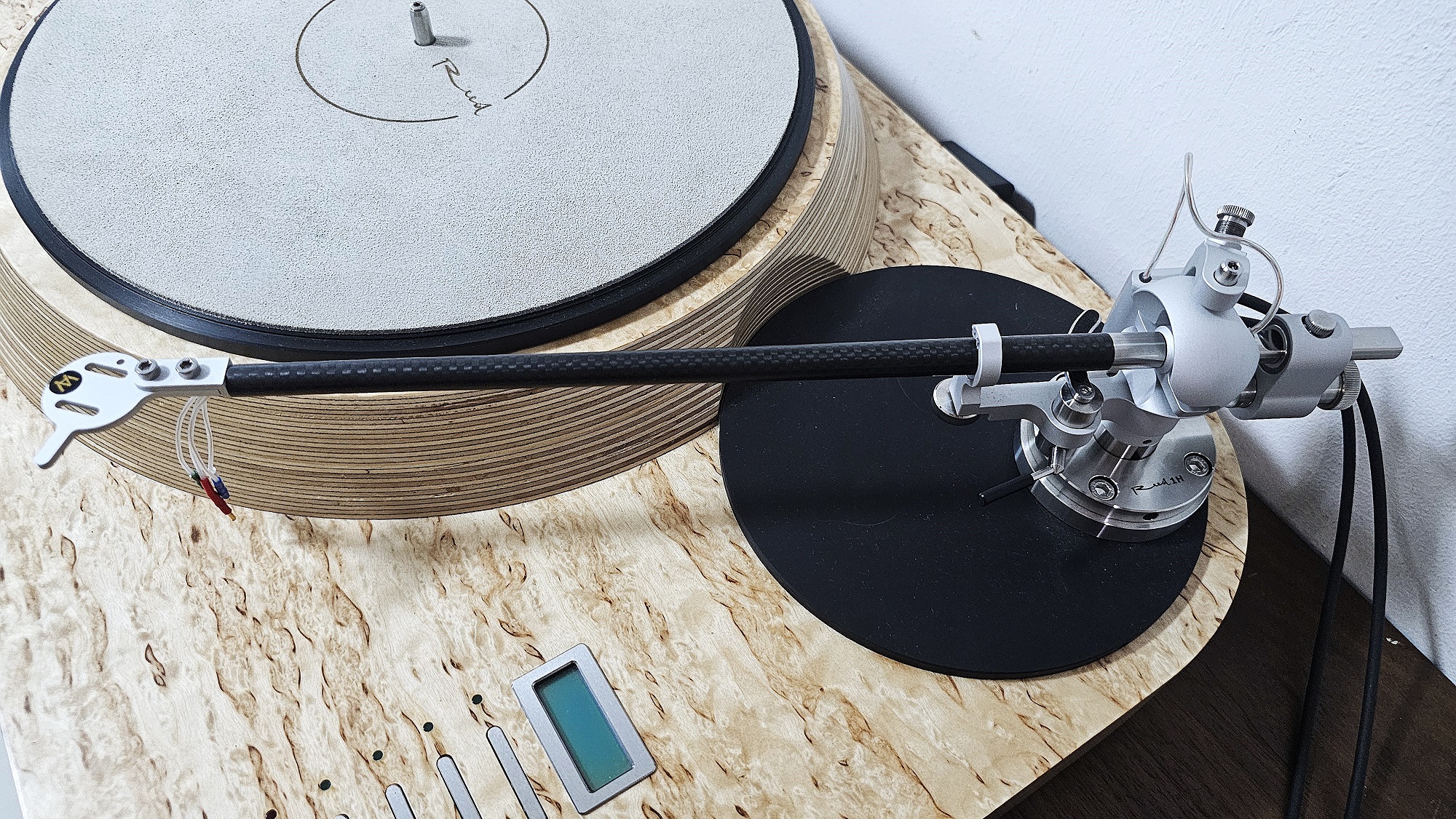 Reed Muse 1C Turntable with 1H 12
