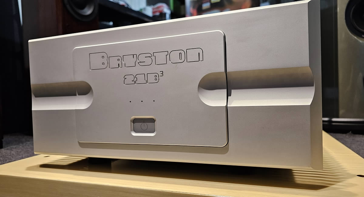 Bryston 21B Cubed 3 channel power amplifier 