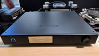 Aurender A10 Network Music Server/Player Aurender A10 Network Music Server/Player