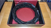 Synergistic Research Atmosphere X Alive Speaker Cables Synergistic Research Atmosphere X Alive Speaker Cables