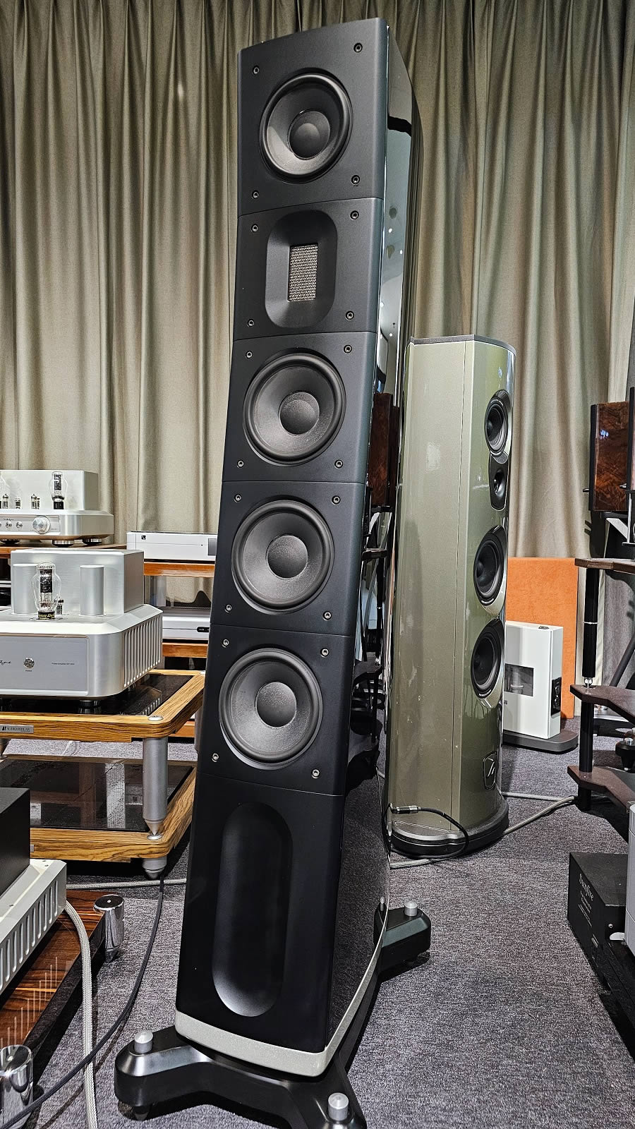 Raidho Acoustics D-3 Loudspeakers Raidho Acoustics D-3 Loudspeakers