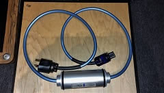 IsoTek EVO3 Syncro SE 2m IsoTek EVO3 Syncro SE 2m