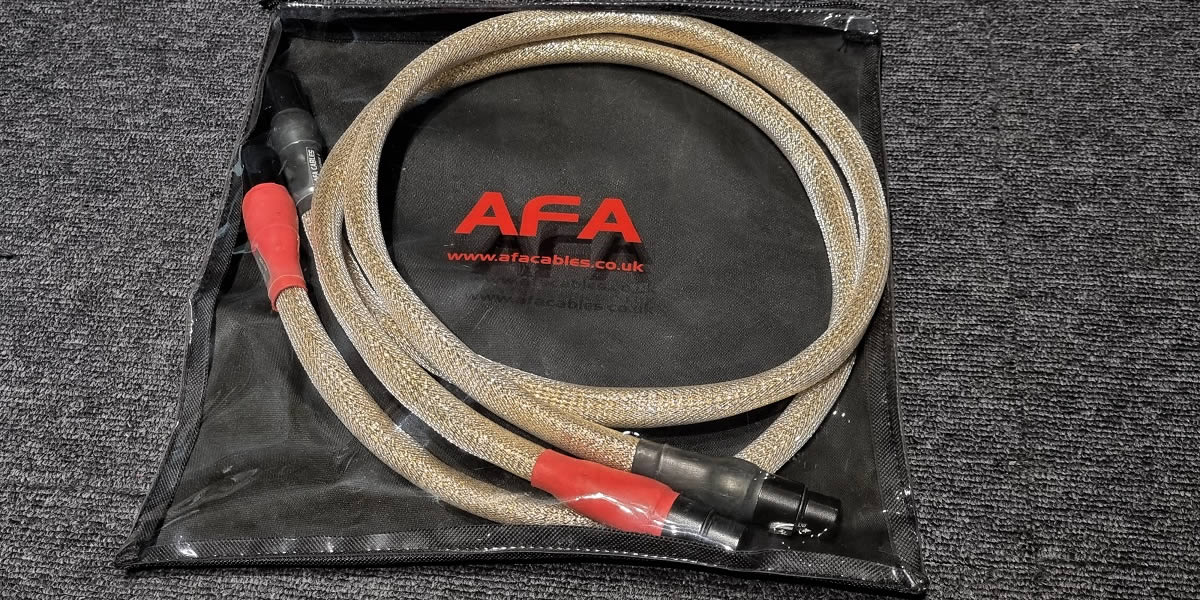 AFA Golden Fleece II XLR 1m pair