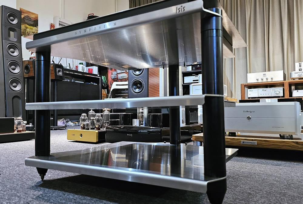 Symposium Acoustics ISIS 3 Tier Rack  Symposium Acoustics ISIS 3 Tier Rack
