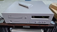 Luxman D-03X CD Player Luxman D-03X CD Player