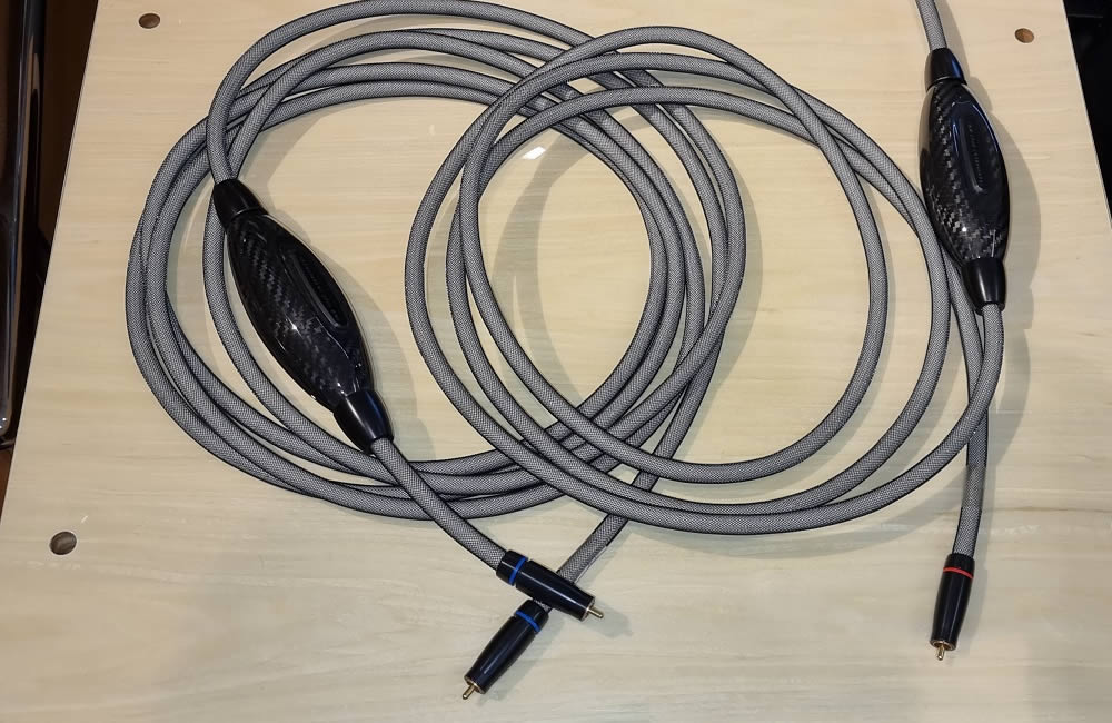 Transparent OPUS MM2 RCA 10/15ft cables 