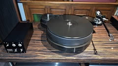 TW Acustic Raven One with Raven 10.5 tonearm TW Acustic Raven One with Raven 10.5 tonearm