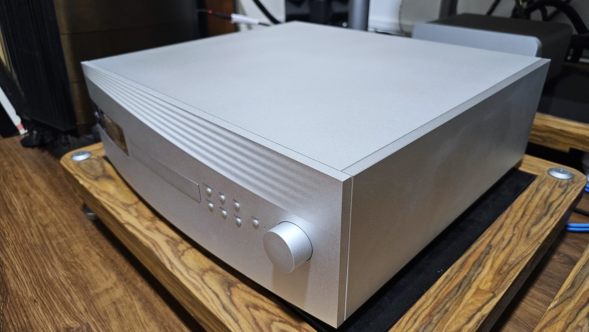 DCS Rossini CD Player/Streamer - Silver
