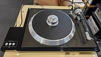 E.A.T. C-Sharp turntable E.A.T. C-Sharp turntable