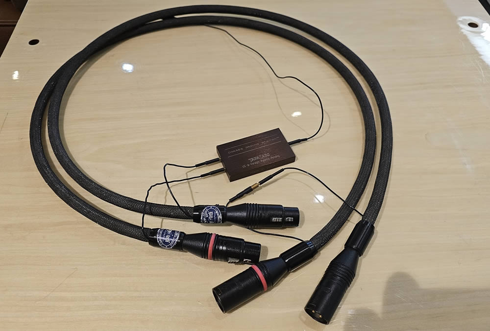 TARA Labs The 2 XLR interconnects 1m pair 