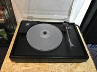 VPI HW-19 Jr. w/ Audioquest arm and Sumiko Blue Point cartridge VPI HW-19 Jr. w/ Audioquest arm and Sumiko Blue Point cartridge