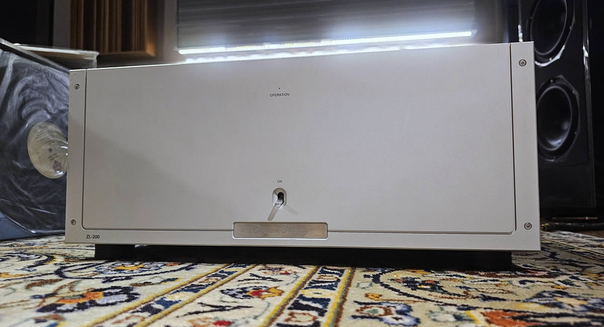 Concert Fidelity ZL-200 FXB monoblock